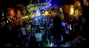 Delhi's bars and nightclubs. tripowe