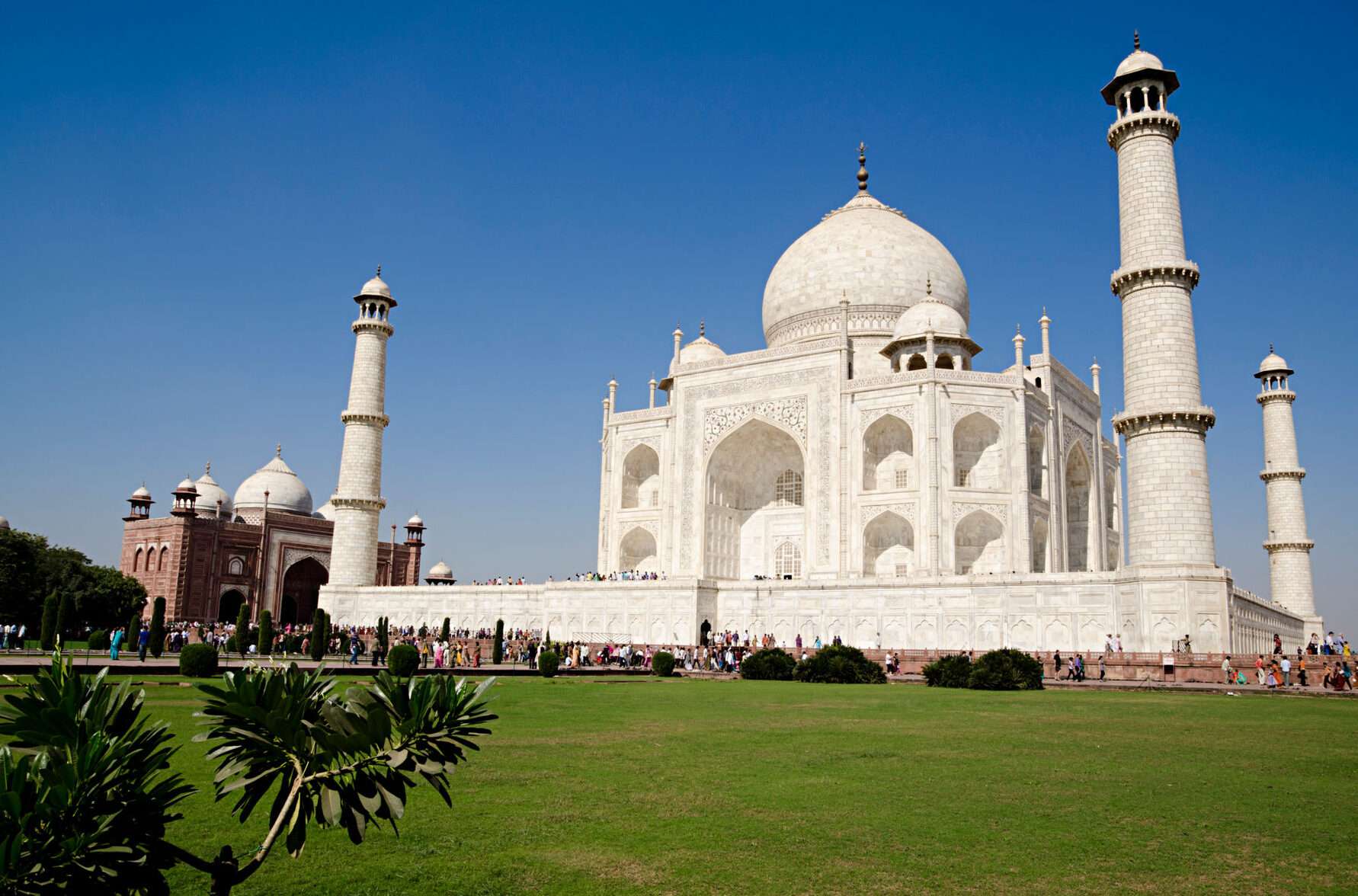  T Taj Mahal and Agra