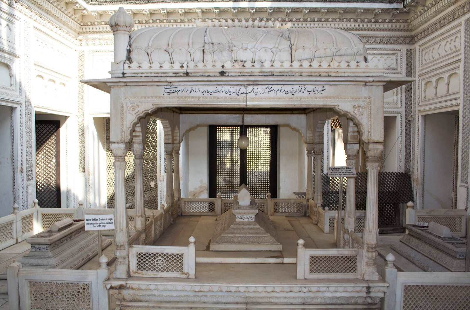 Paigah Tombs