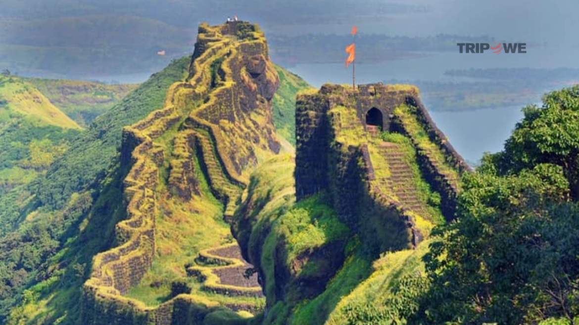 Top historical forts in Maharashtra