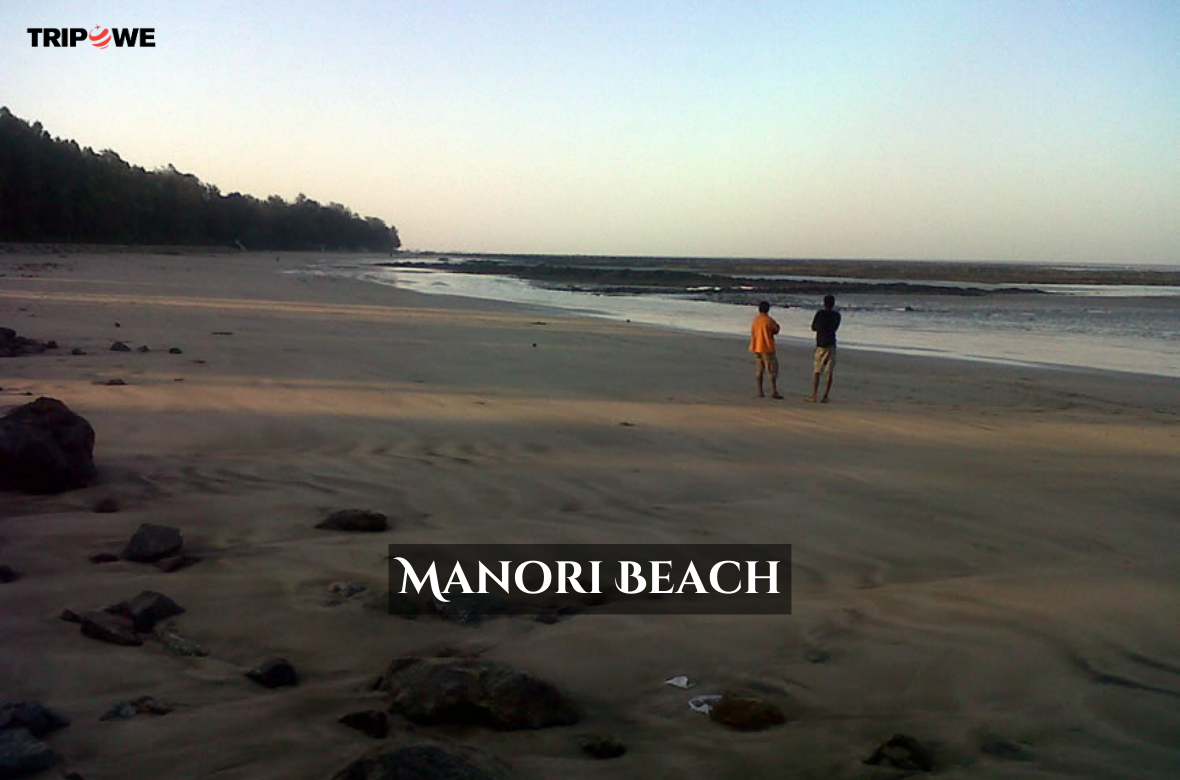 Manori Beach tripowe.com