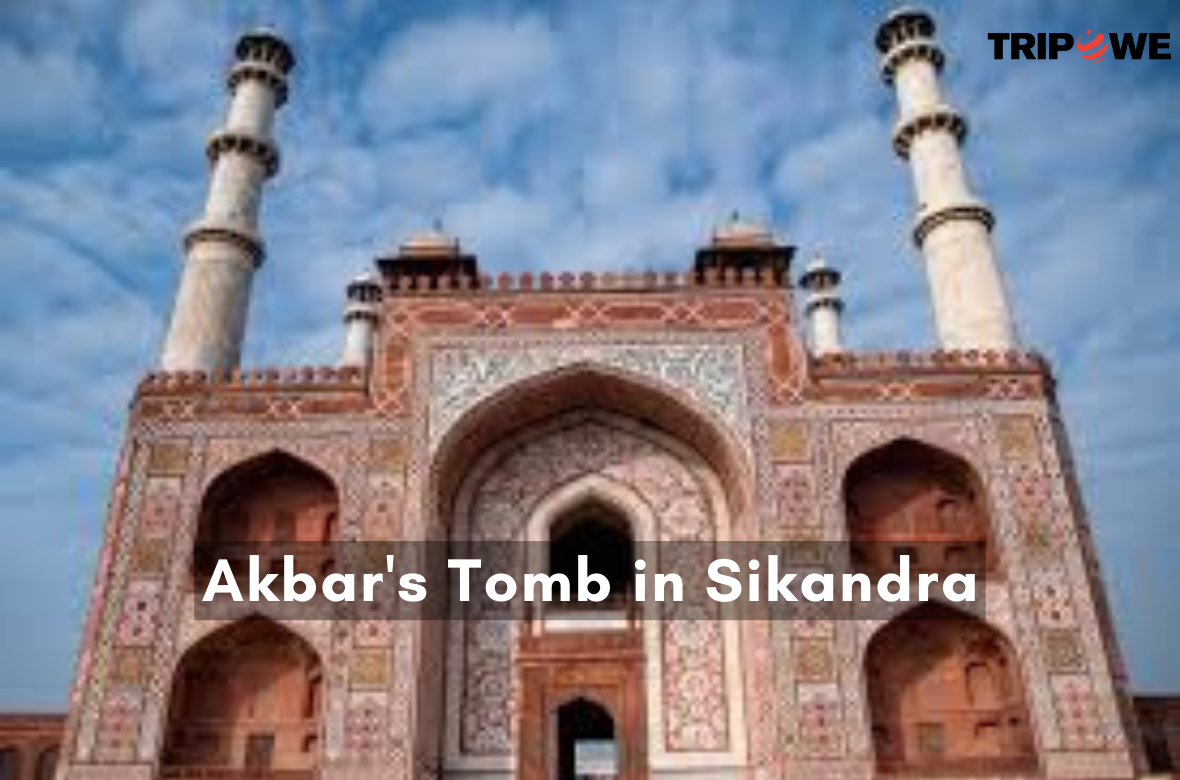 Akbar's Tomb in Sikandra tripowe.com