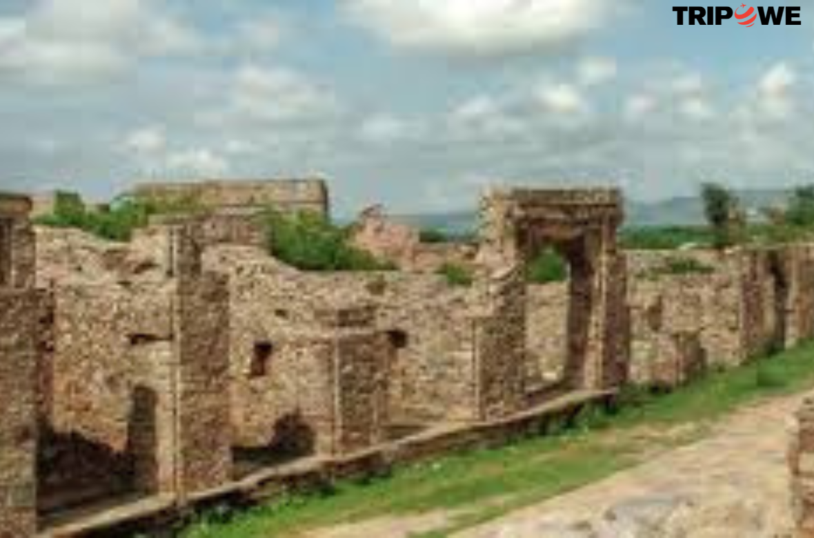 Why is Bhangarh Fort is Known as Haunted Fort 