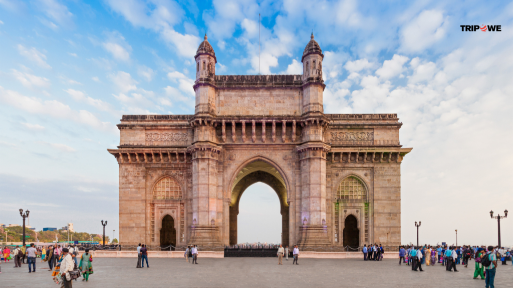 Top Places to Visit in Mumbai for First Time Travelers