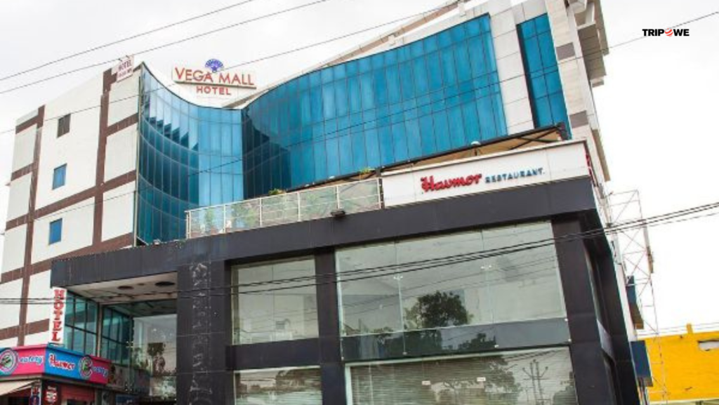 Famous Shopping Malls in Ujjain