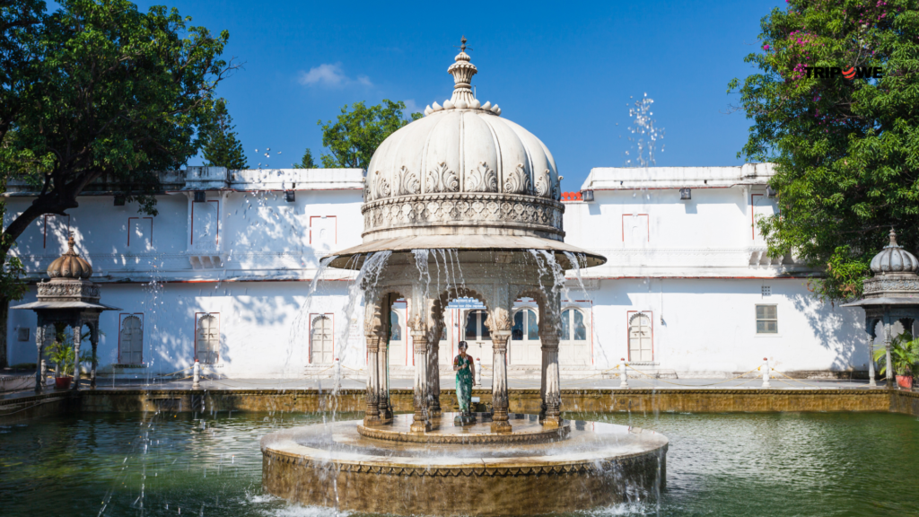 Places to visit in udaipur-Tripowe.com