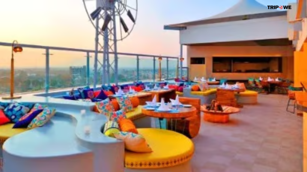 Rooftop cafes in indore for couples