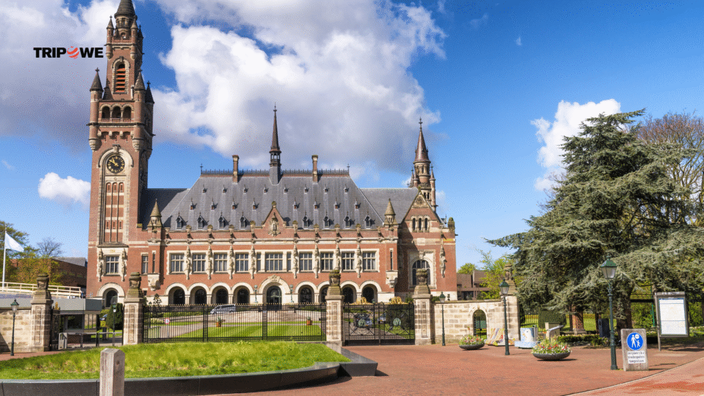 Best Places to visit in netherlands -Tripowe.com