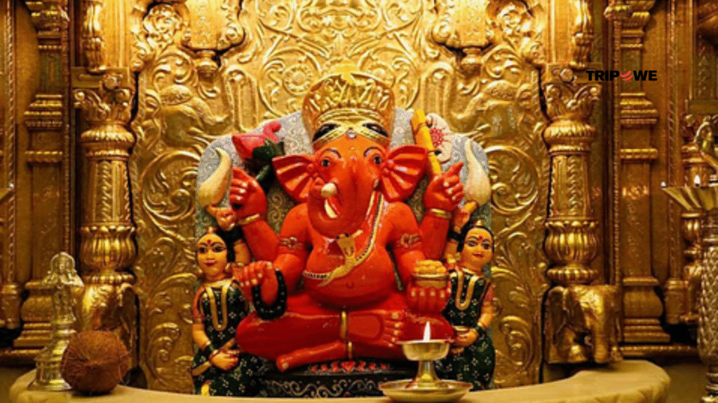 Famous Ganesh Temple in Mumbai -tripowe.com