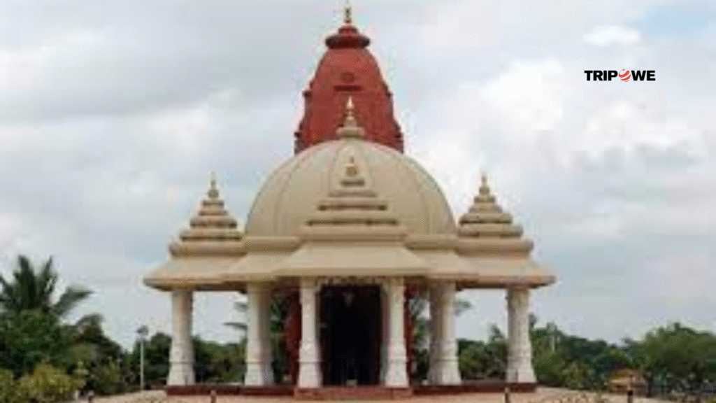 Famous Ganesh Temple in Mumbai -tripowe.com 