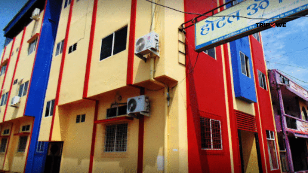 Hotel Near Omkareshwar Temples With Budget-Tripowe.com