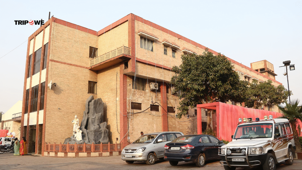 Top Hotels In Mathura -Tripowe.com