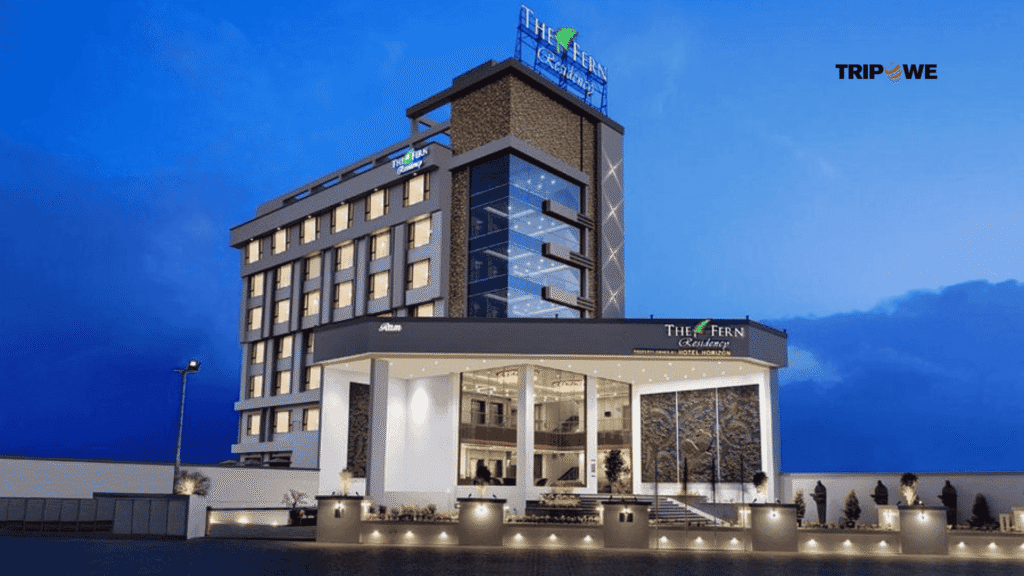 best hotel to stay near somnath jyotirling -Tripowe.com