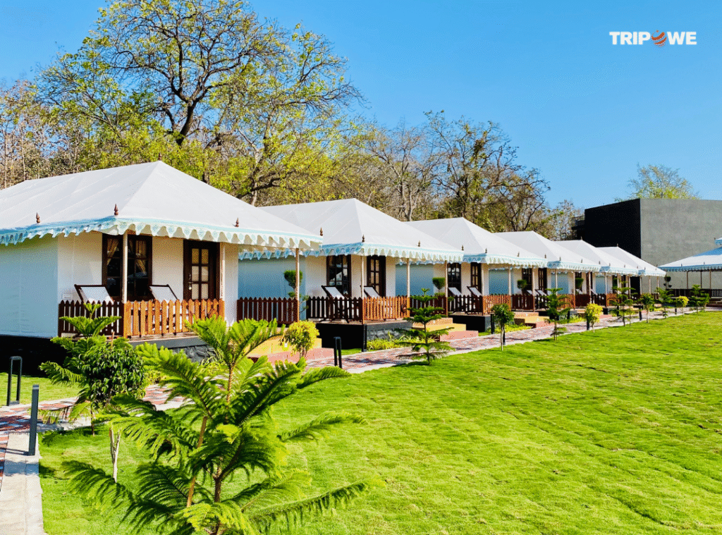 Best resorts near omkareshwar Jyotirlinga