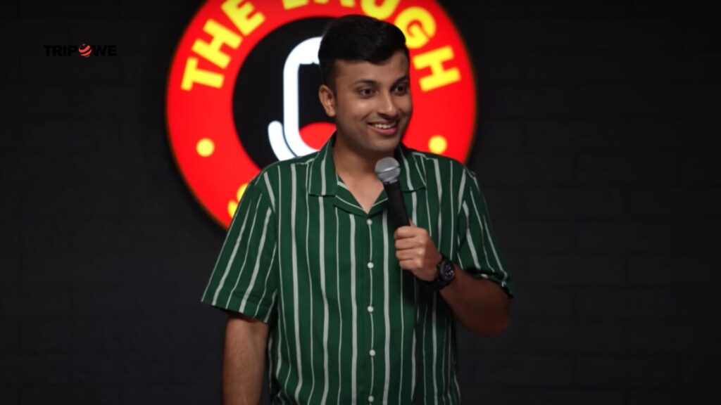  Aashish Solanki standup comedy show Indore -Tripowe.com