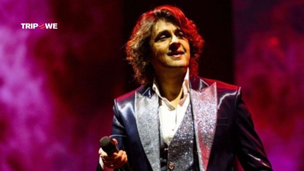 Satrangi Re by Sonu Nigam-Tripowe.com